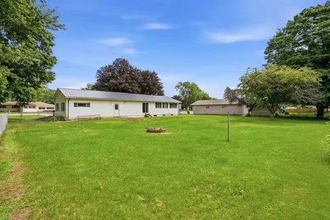 322 Crestridge Drive Waterloo IA 50702