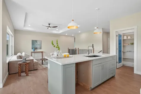 3732 Broomfield Drive Cedar Falls IA 50613
