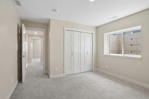 3732 Broomfield Drive Cedar Falls IA 50613