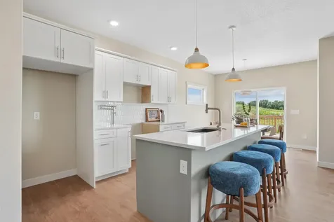 3732 Broomfield Drive Cedar Falls IA 50613