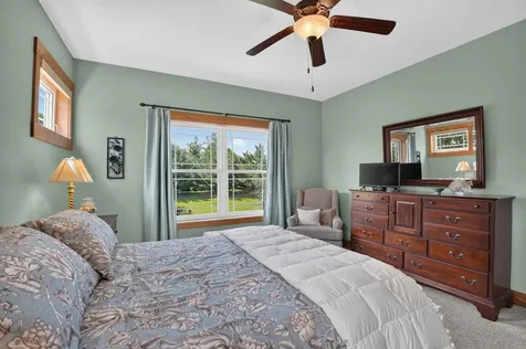 4208 Harvest Lane Cedar Falls IA 50613