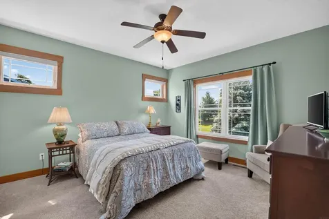 4208 Harvest Lane Cedar Falls IA 50613