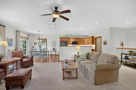 4208 Harvest Lane Cedar Falls IA 50613