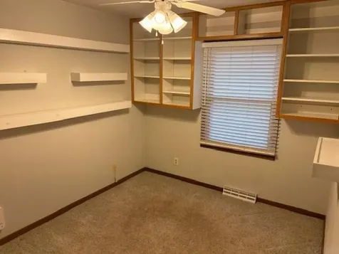 1119 Kaplan Drive Waterloo IA 50702