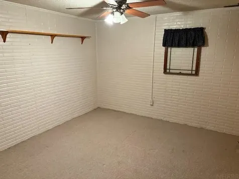 1119 Kaplan Drive Waterloo IA 50702