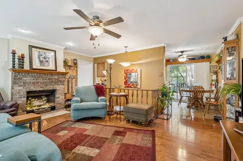 1119 Kaplan Drive Waterloo IA 50702