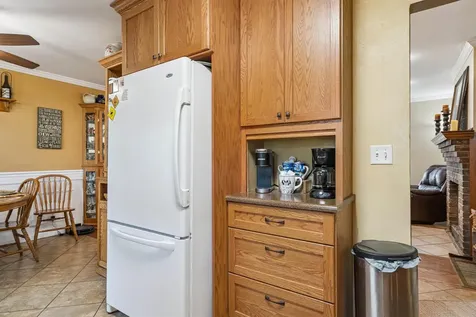 1119 Kaplan Drive Waterloo IA 50702