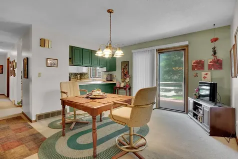 409 S 5th Avenue New Hampton IA 50659