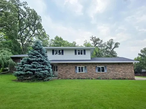 22118 181st Avenue Manchester IA 52057