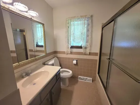 22118 181st Avenue Manchester IA 52057