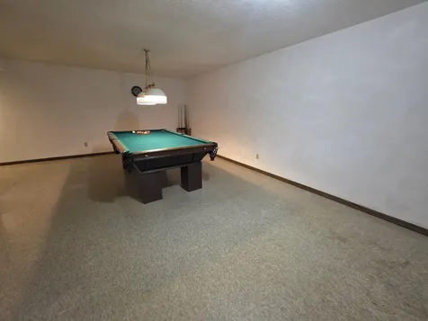 22118 181st Avenue Manchester IA 52057