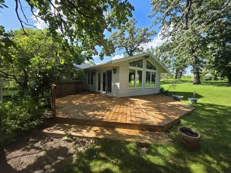 22118 181st Avenue Manchester IA 52057