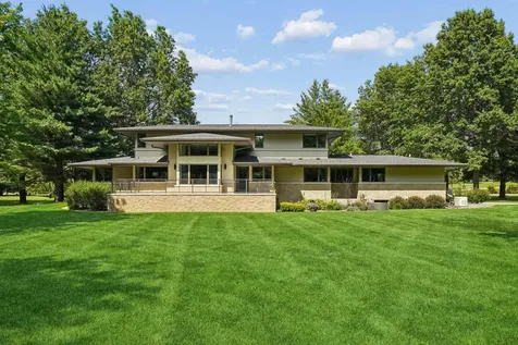 9044 Beaver Meadows Lane Cedar Falls IA 50613