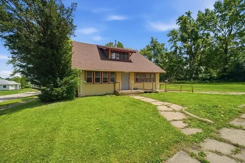 1501 11th Street Eldora IA 50627