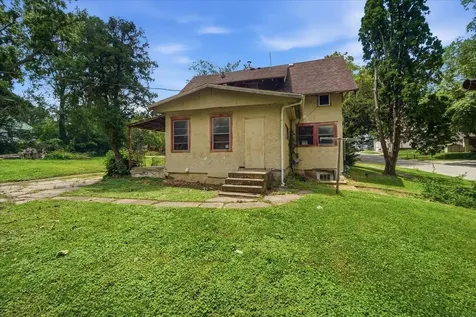 1501 11th Street Eldora IA 50627