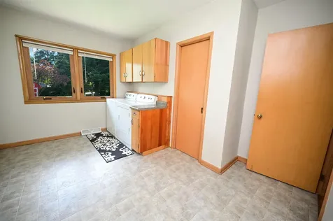 812 Sherman Avenue Manchester IA 52057