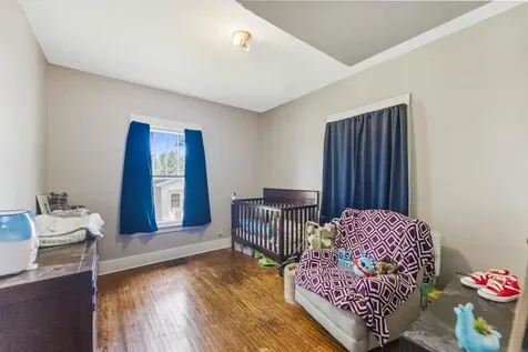 811 N Railroad Street Sumner IA 50674