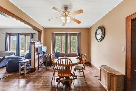 811 N Railroad Street Sumner IA 50674