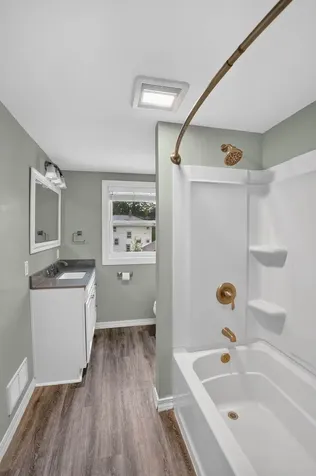 2221 Grand Boulevard Cedar Falls IA 50613