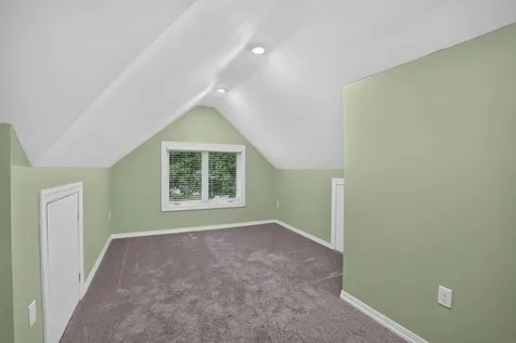 2221 Grand Boulevard Cedar Falls IA 50613