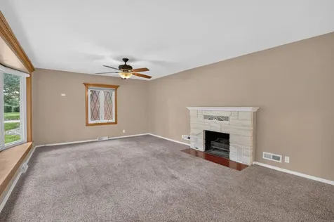 2221 Grand Boulevard Cedar Falls IA 50613