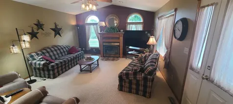 713 S Water Street Monona IA 52159