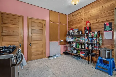 803 Randolph Street Waterloo IA 50702