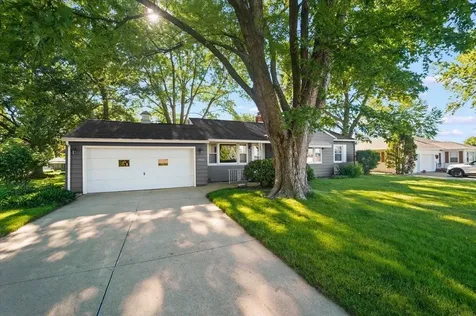 3314 Scenic Drive Cedar Falls IA 50613