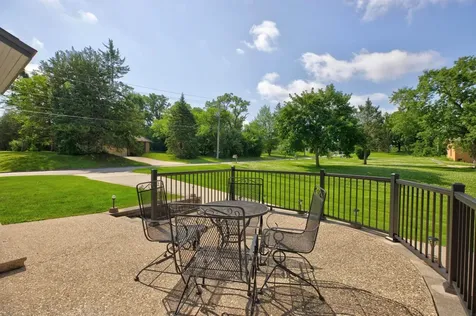 206 S Hackett Road Waterloo IA 50701