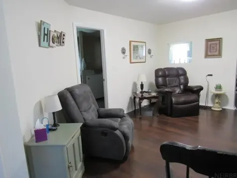 311 N Huber Street Anamosa IA 52205