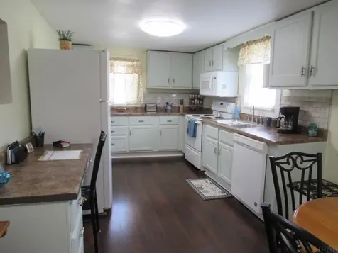 311 N Huber Street Anamosa IA 52205