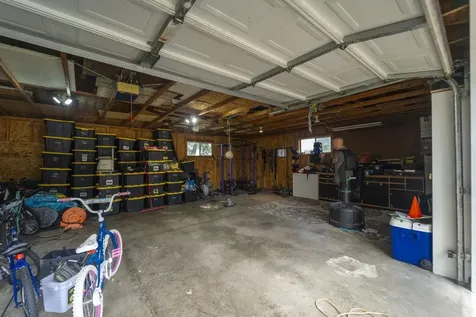 2304 NW 3rd Avenue Waverly IA 50677