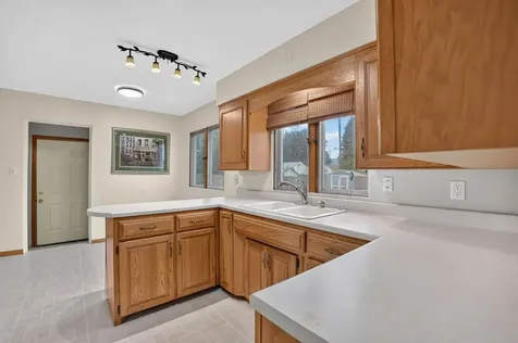 216 Hartman Avenue Waterloo IA 50701