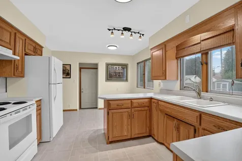 216 Hartman Avenue Waterloo IA 50701