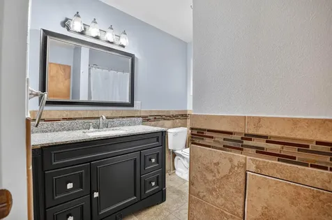 216 Hartman Avenue Waterloo IA 50701