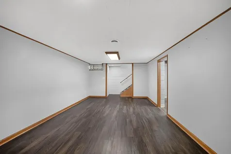 216 Hartman Avenue Waterloo IA 50701