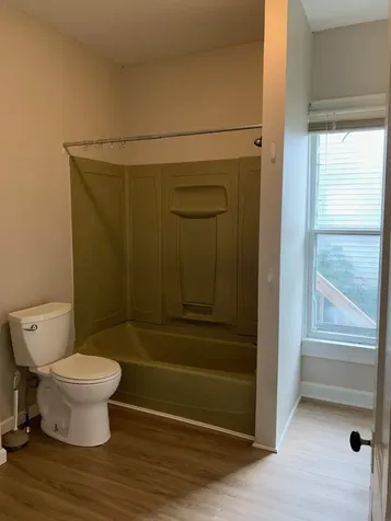 706 W 12th Street Cedar Falls IA 50613