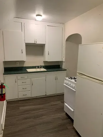 706 W 12th Street Cedar Falls IA 50613
