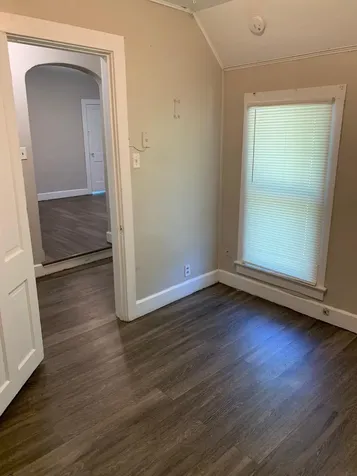 706 W 12th Street Cedar Falls IA 50613