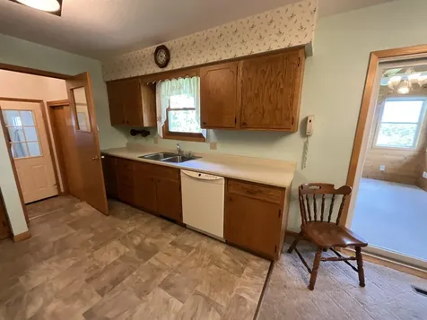 103 SE 4th Street West Union IA 52175