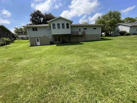 103 SE 4th Street West Union IA 52175
