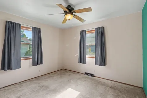 3715 Knoll Ridge Drive Cedar Falls IA 50613