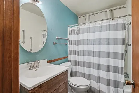 3715 Knoll Ridge Drive Cedar Falls IA 50613