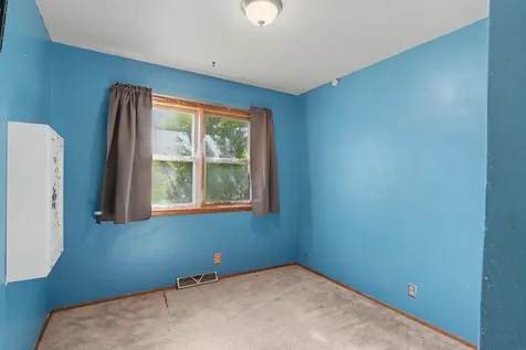 3715 Knoll Ridge Drive Cedar Falls IA 50613
