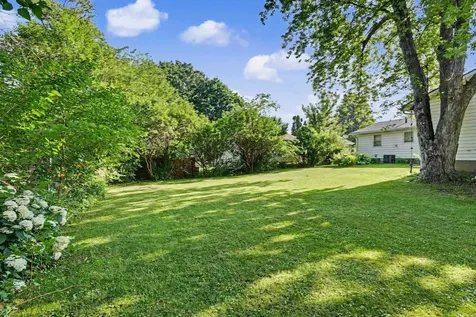 3715 Knoll Ridge Drive Cedar Falls IA 50613