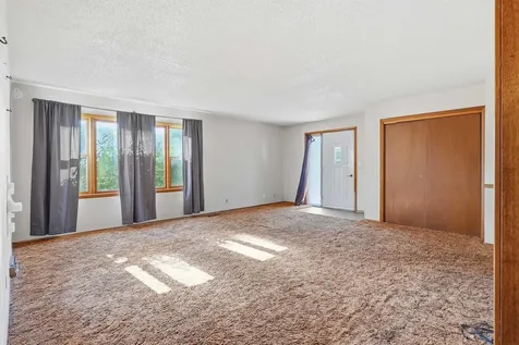 3715 Knoll Ridge Drive Cedar Falls IA 50613