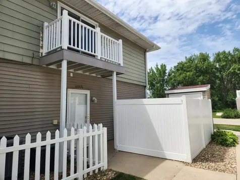 4864 Harmony Place Waterloo IA 50701