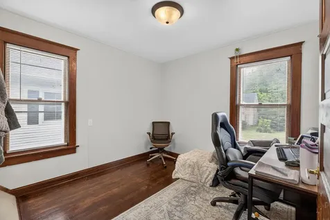257 Hammond Avenue Waterloo IA 50702