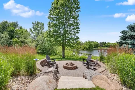 2613 Country Meadow Lane Cedar Falls IA 50613