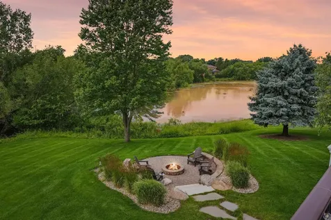 2613 Country Meadow Lane Cedar Falls IA 50613